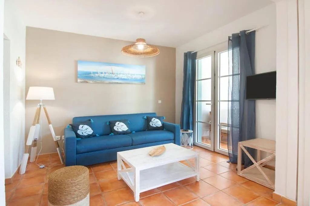 Σπίτι διακοπών Aquamarine, 2 Bedroom Beach House And Private Pool, Orient Beach! Orient Bay